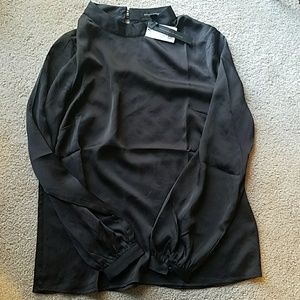 Banana republic black satiny long sleeve blouse